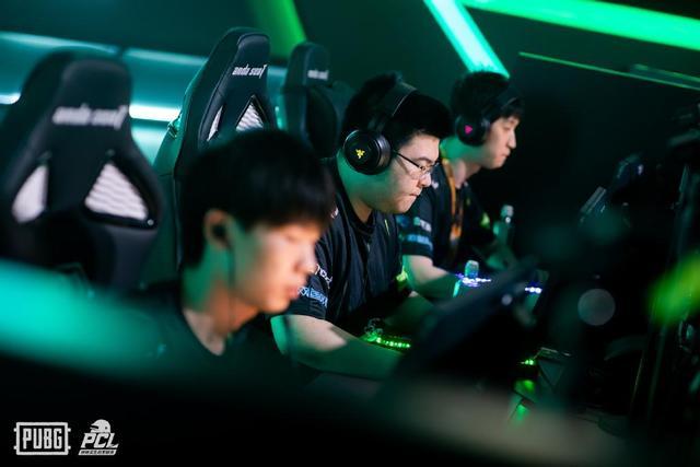 名的位置 名的位置