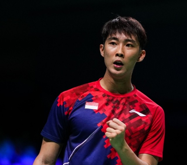 他在篮球场 他在篮球场