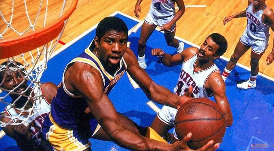 实况足球 实况足球