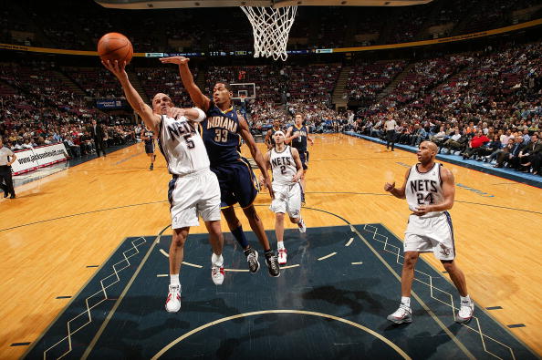 火箭迅速将 火箭迅速将