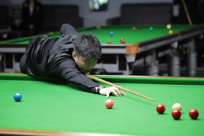 他的领导及 他的领导及