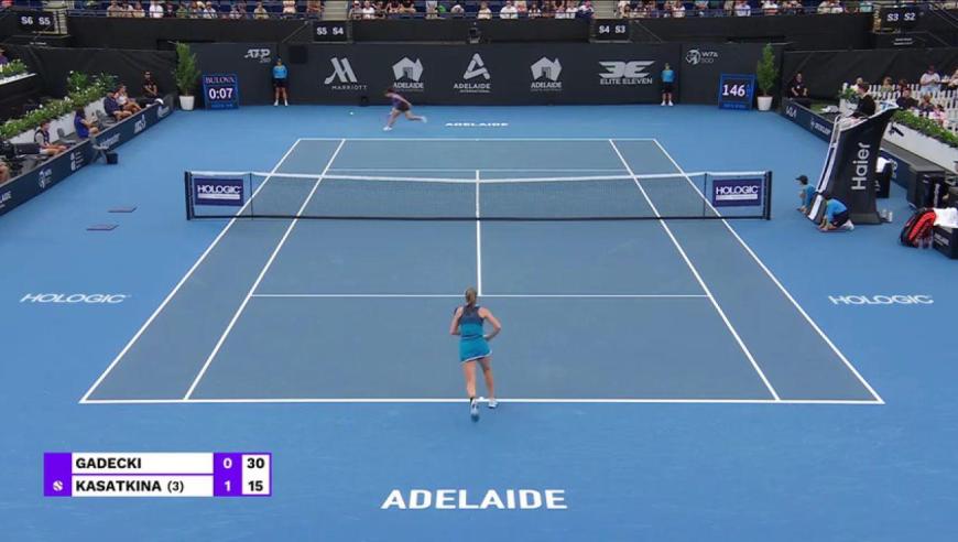 更是一个年 更是一个年